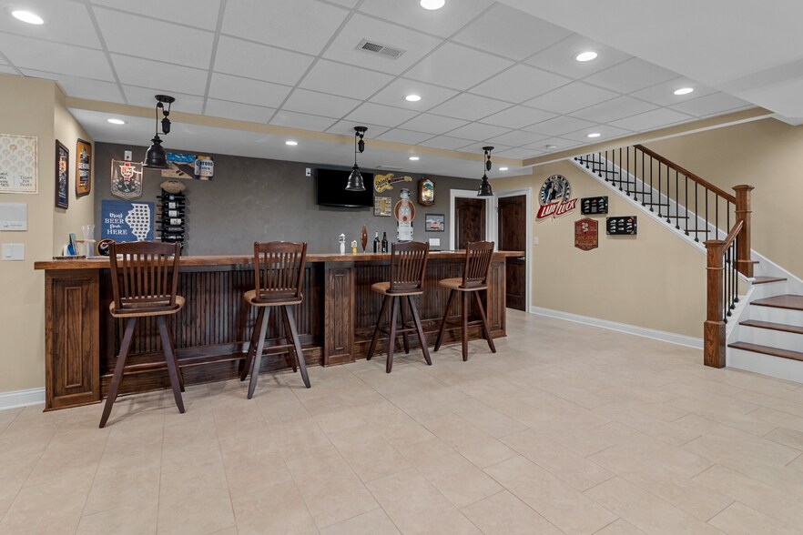 More Photos Of 8508 Il Route 120, Woodstock Specialty For Sale