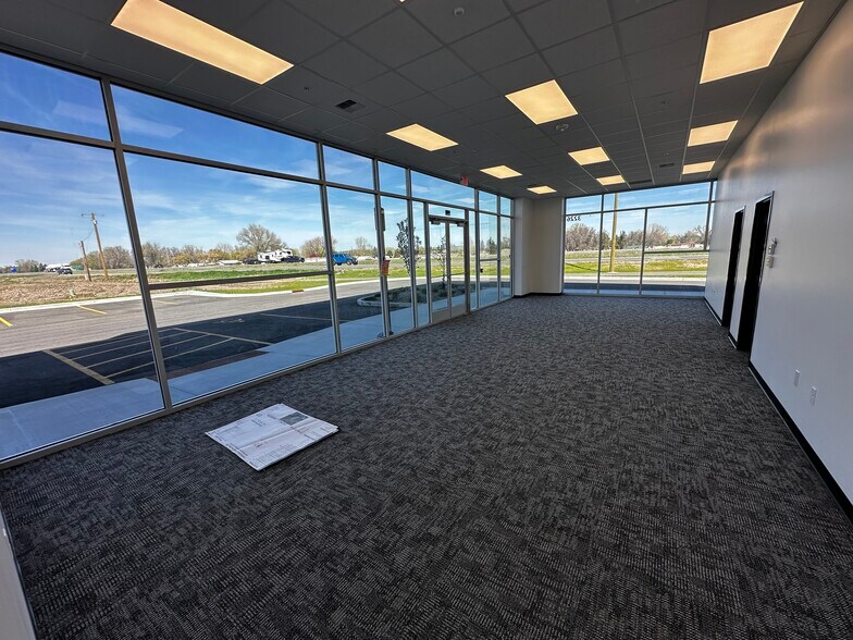 More Photos Of 3218 S Frontage Rd, Billings Unknown For Lease
