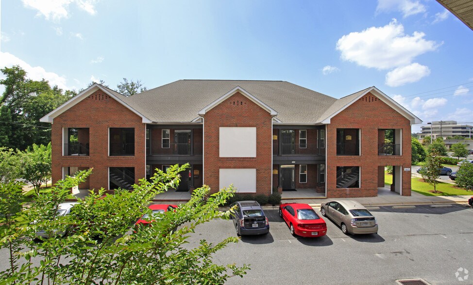 Primary Photo Of 1615 Village Square Blvd, Tallahassee Medical For Lease