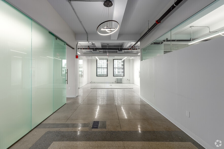 More Photos Of 225 Broadway, New York Office For Lease
