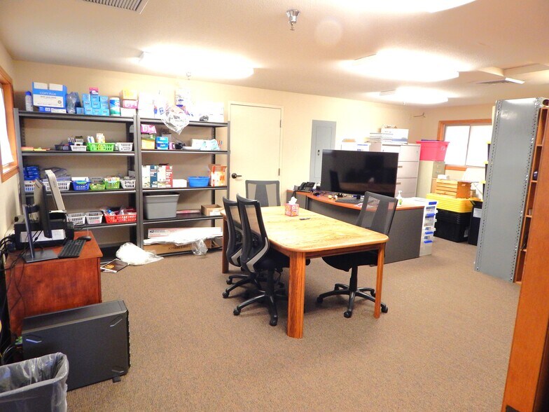 More Photos Of 277 Medical Loop, Roseburg Medical For Lease