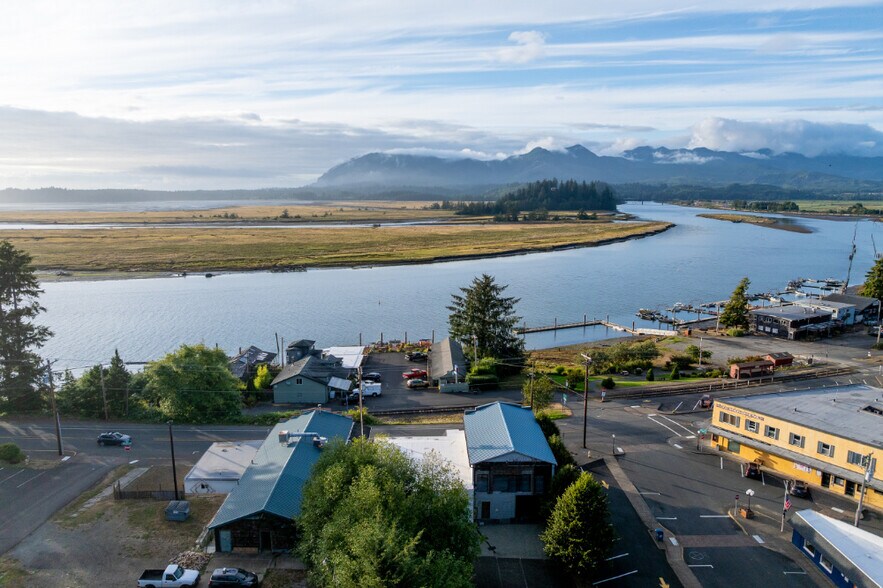 More Photos Of 625 Nehalem Blvd, Wheeler Storefront Retail Residential For Sale