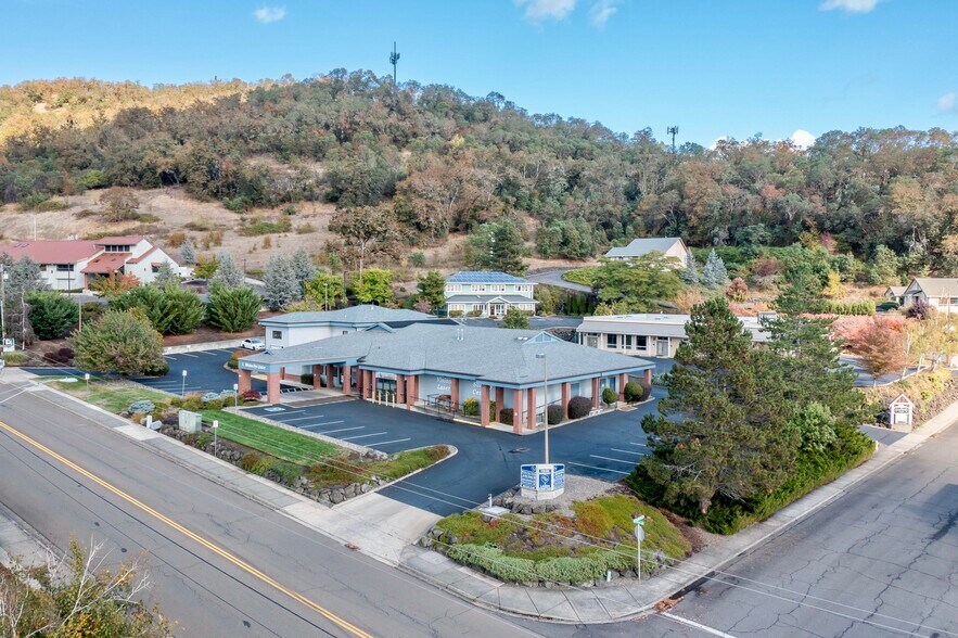 More Photos Of 2435 NW Kline St, Roseburg Medical For Lease