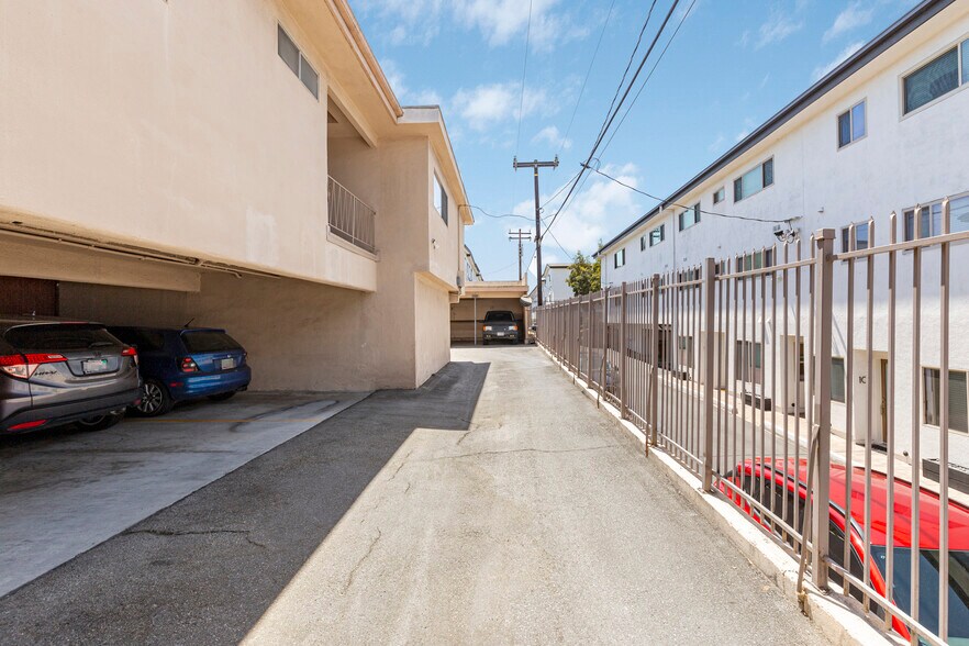 More Photos Of 3444 Emerald St, Torrance Apartments For Sale