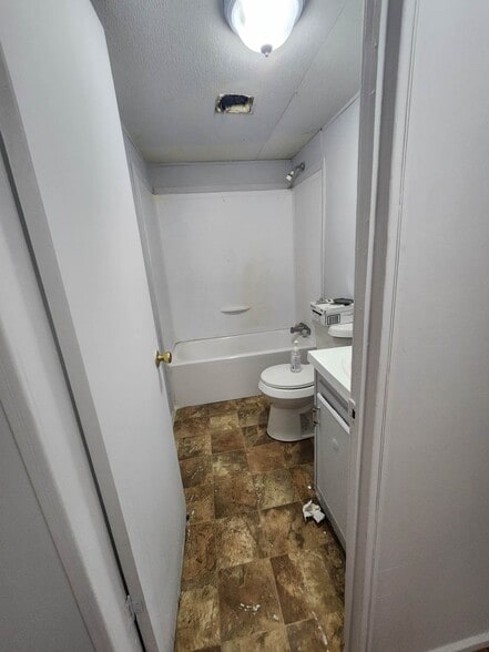 More Photos Of 11891 FM 1409, Dayton Manufactured Housing Mobile Home Park For Sale