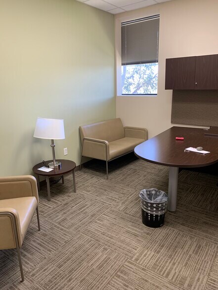 More Photos Of 1690 Universe Cir, Oxnard Medical For Sale