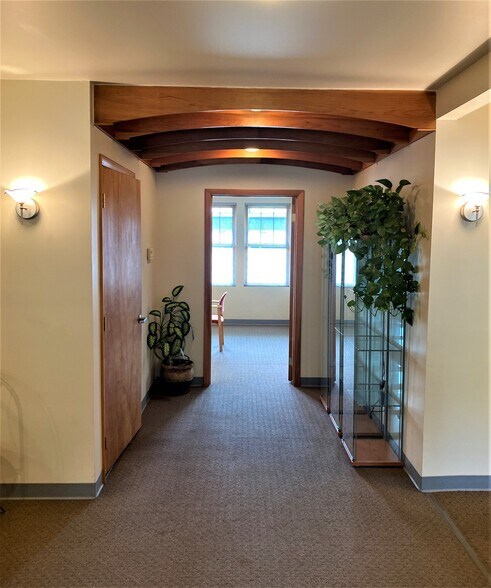 More Photos Of 206 Monroe St, Monroeville Office For Sale