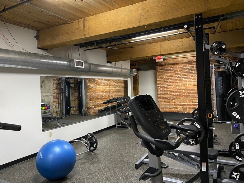 More Photos Of 590 Means St NW, Atlanta Unknown For Lease
