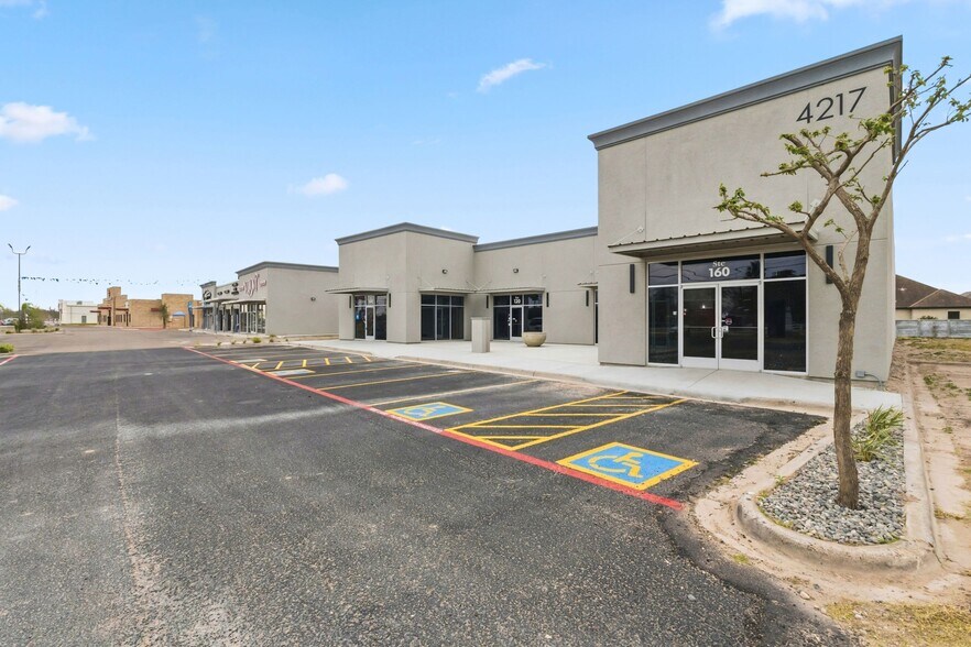 More Photos Of 4217 Pecan Blvd, McAllen General Retail For Lease