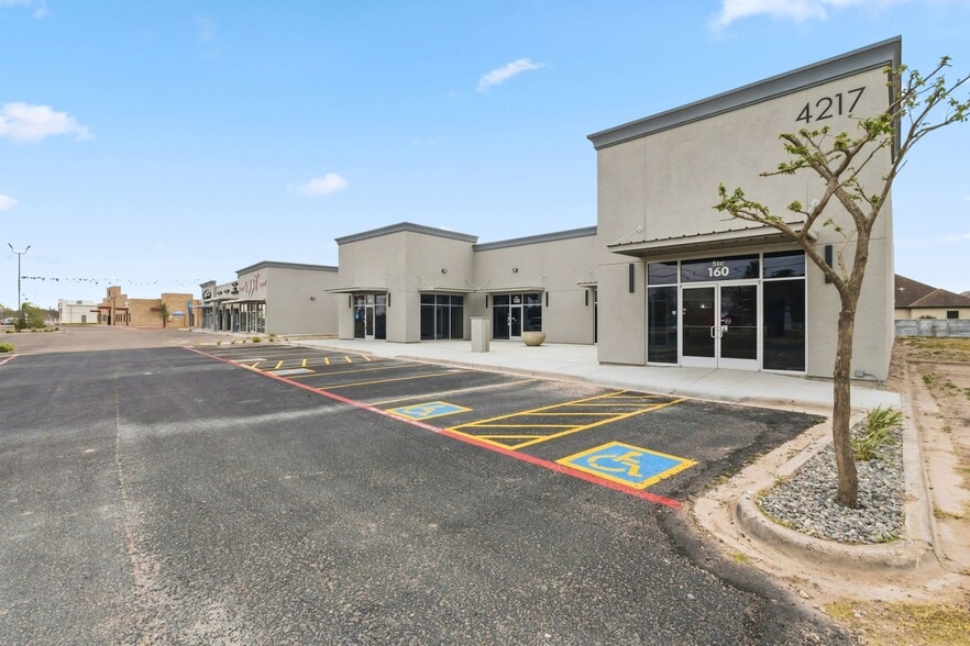 More Photos Of 4217 Pecan Blvd, McAllen General Retail For Lease
