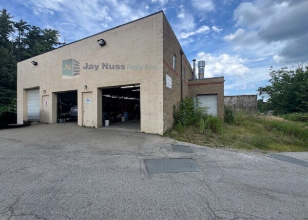 More Photos Of 61 Mathewson Dr, Weymouth Auto Repair For Sale