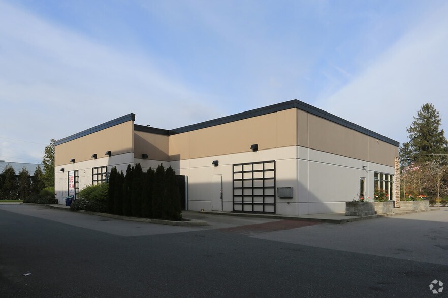 More Photos Of 2755 192nd St, Surrey Storefront Retail Office For Lease