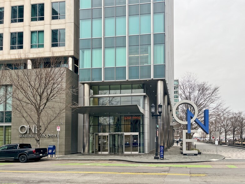 More Photos Of 1 Marina Park Dr, Boston Coworking Space