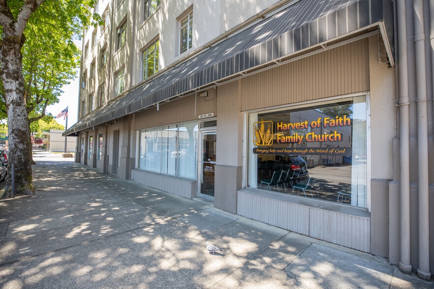 More Photos Of 340 Central Ave, Coos Bay Medical For Lease