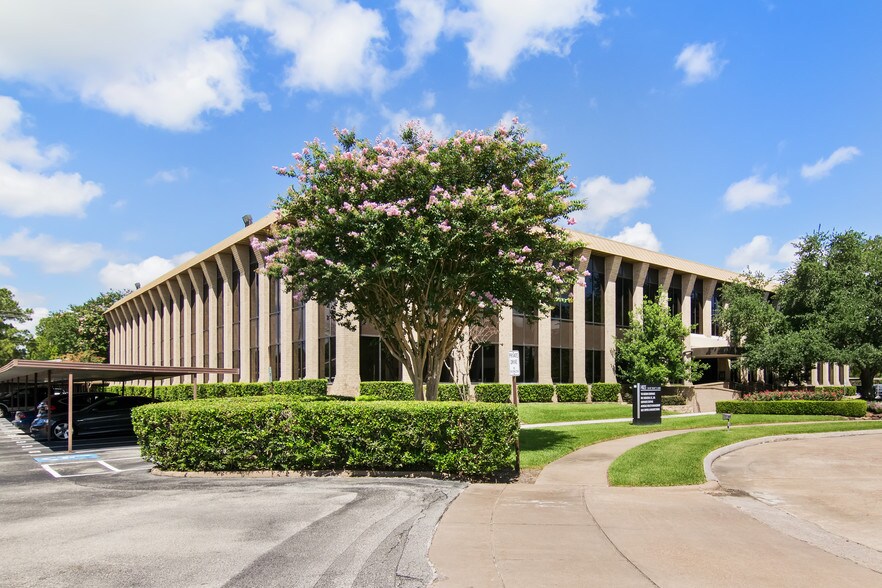 Primary Photo Of 14825 N St. Mary's Ln, Houston Office For Lease