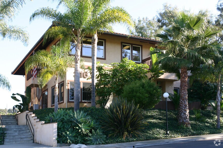 More Photos Of 316 S Melrose Dr, Vista Office For Lease