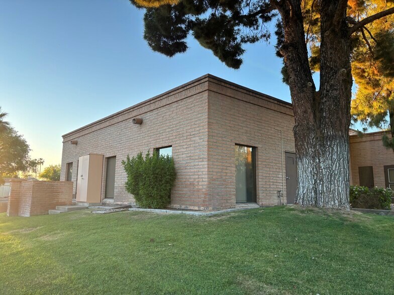 More Photos Of 6520 N 7th Ave, Phoenix Medical For Lease