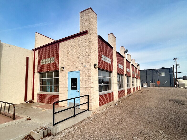 Primary Photo Of 2420 14th st, Lubbock Office For Lease