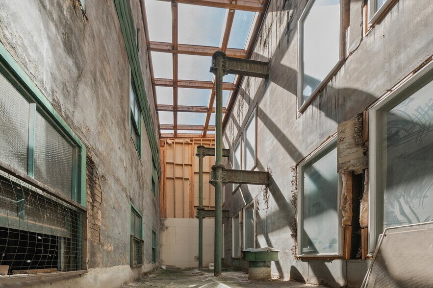 More Photos Of 115 S Jefferson St, Spokane Apartments For Lease