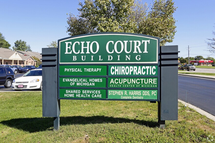 More Photos Of 34024 W 8 Mile Rd, Farmington Hills Office For Sale