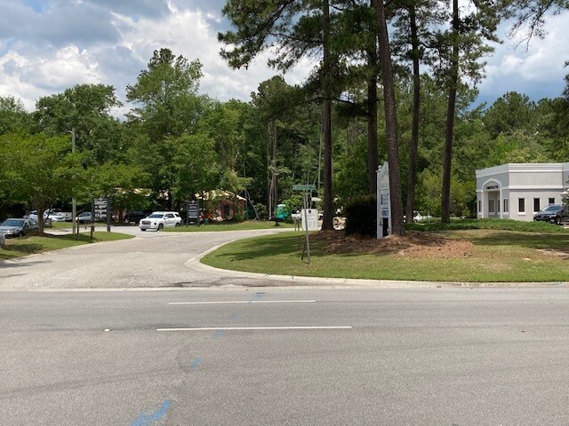 More Photos Of 119 Springhall Dr, Goose Creek Medical For Sale