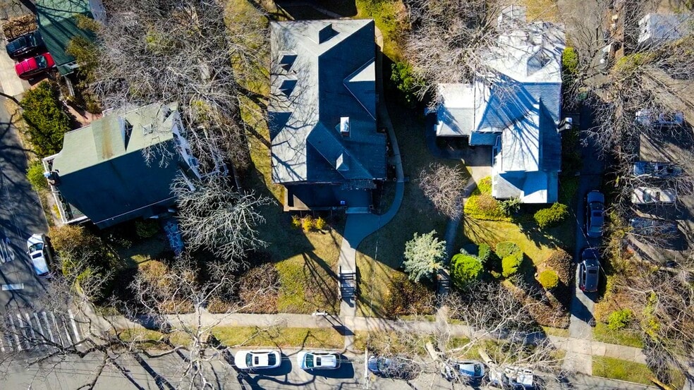 More Photos Of 78 Hart Blvd, Staten Island Rehabilitation Center For Lease