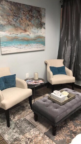 More Photos Of 535 Wellington Way, Lexington Medical For Sale