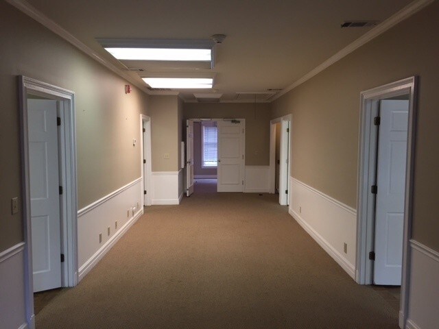 More Photos Of 665 N Academy St, Greenville Office For Lease