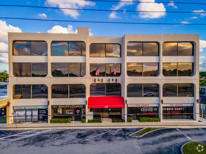 More Photos Of 2691 E Oakland Park Blvd, Fort Lauderdale Office Residential For Lease