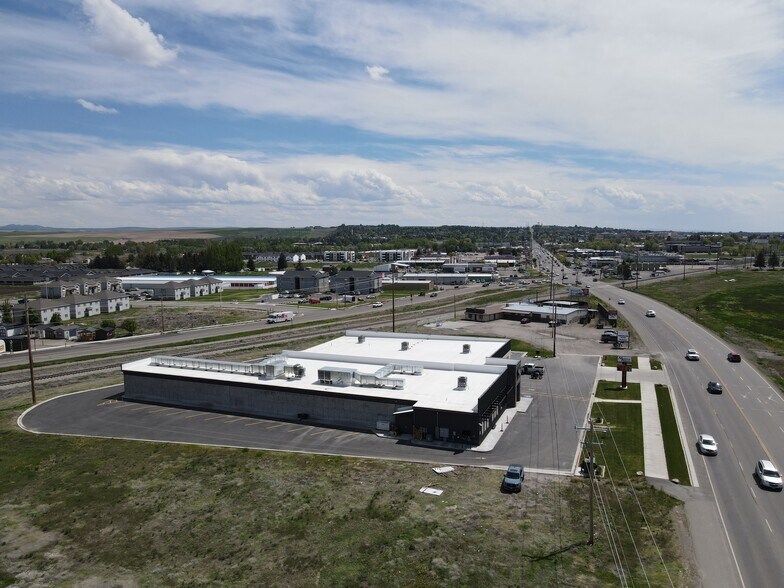 More Photos Of 870 N 2nd E, Rexburg General Retail For Lease