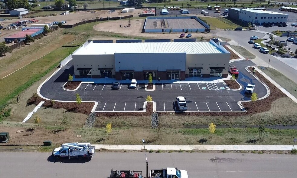 More Photos Of 4881 Eagle Blvd, Longmont Warehouse For Lease