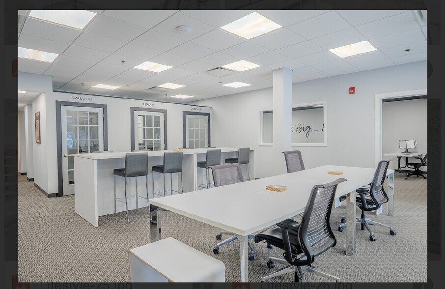 More Photos Of 2151 Lemoine Ave, Fort Lee Storefront For Lease