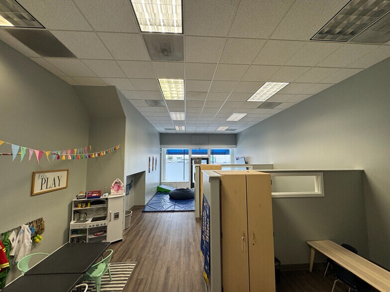 More Photos Of 629-639 S B St, San Mateo Storefront For Lease