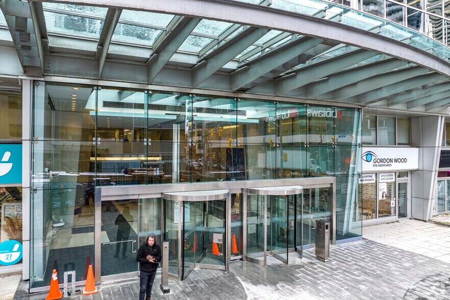 More Photos Of 90 Eglinton Ave E, Toronto Office For Lease