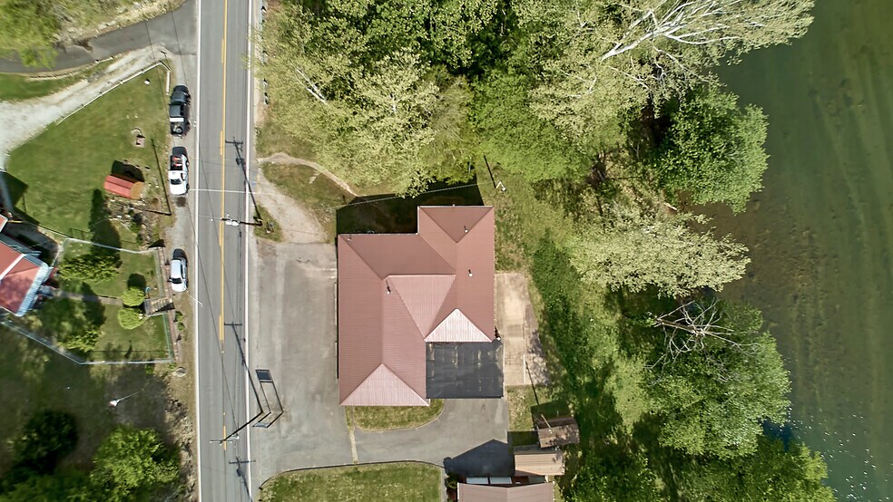 More Photos Of 6328 Elk River Rd, Clendenin Auto Repair For Sale