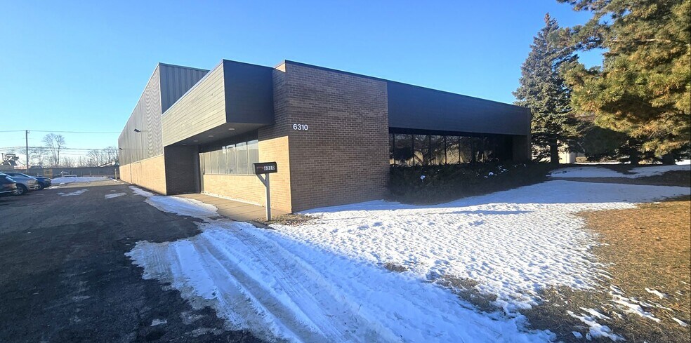 More Photos Of 6310 Wall St, Sterling Heights Warehouse For Lease