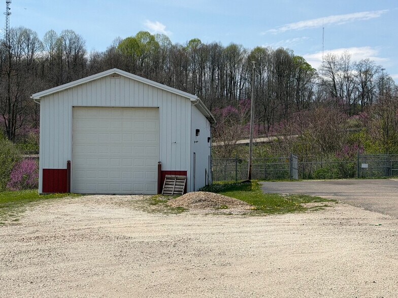 More Photos Of 95 Wildflower Dr, New Concord Auto Repair For Sale