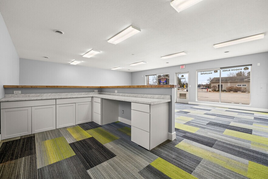 More Photos Of 2655-2679 N Meridian Rd, Sanford General Retail For Sale