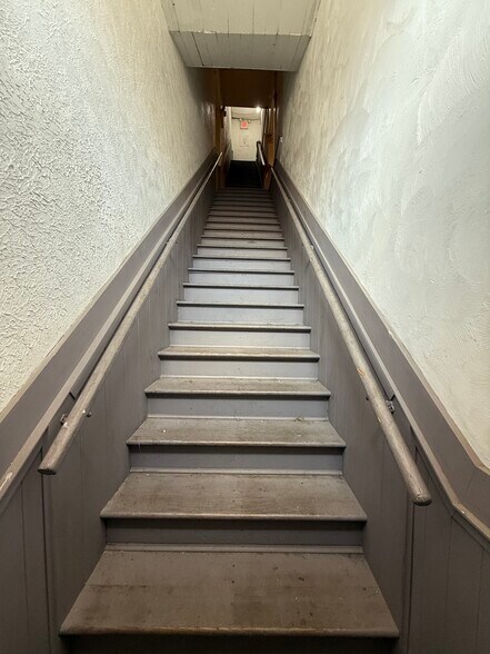 More Photos Of 361-369 Broad St, Waverly Apartments For Sale