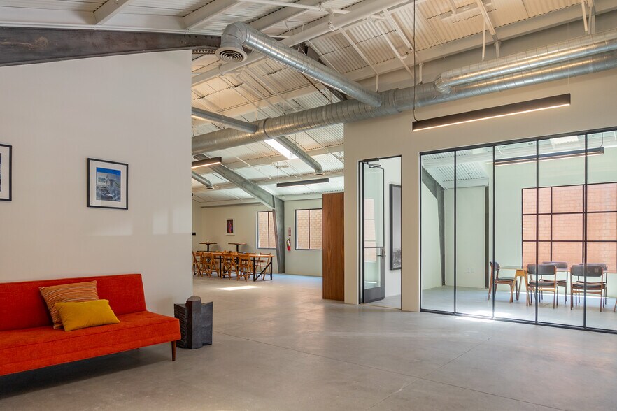 More Photos Of 1655 Euclid St, Santa Monica Loft Creative Space For Lease