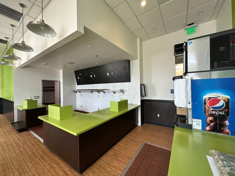 More Photos Of 5200 Lankershim Blvd, North Hollywood Loft Creative Space For Lease