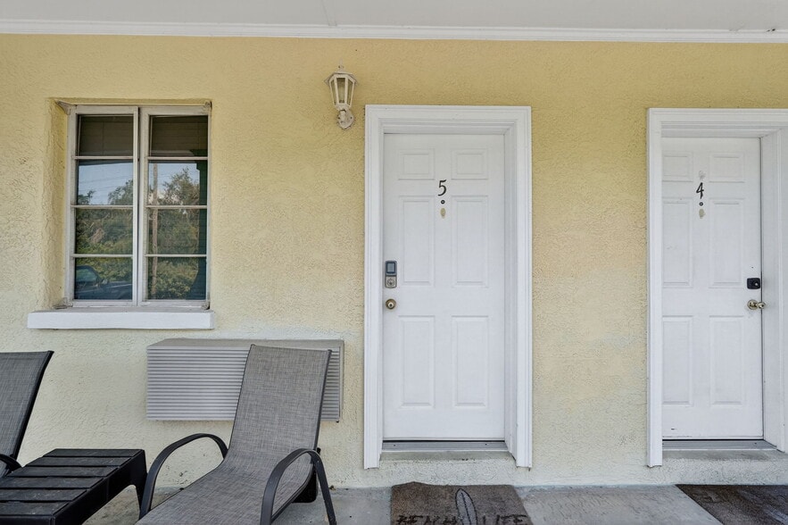 More Photos Of 3110 Phillippe Pky, Safety Harbor Hotel For Sale