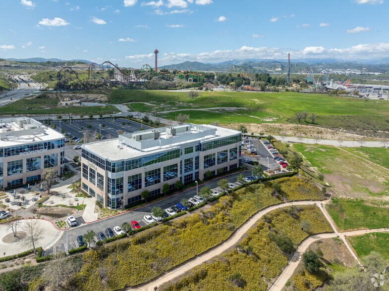 More Photos Of 27770 N Entertainment Dr, Santa Clarita Office For Lease