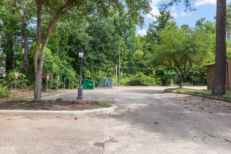 More Photos Of Off Loop 287 South Medford Drive, Lufkin Land For Sale