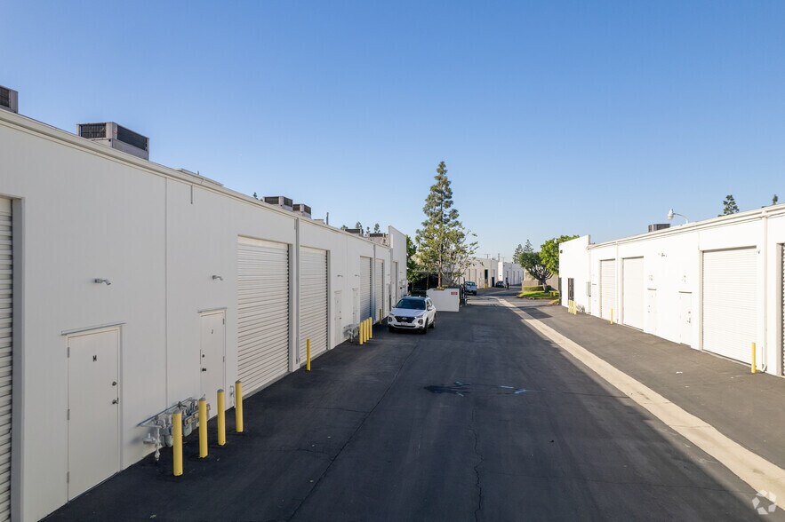 More Photos Of 4175 E La Palma Ave, Anaheim Office For Sale