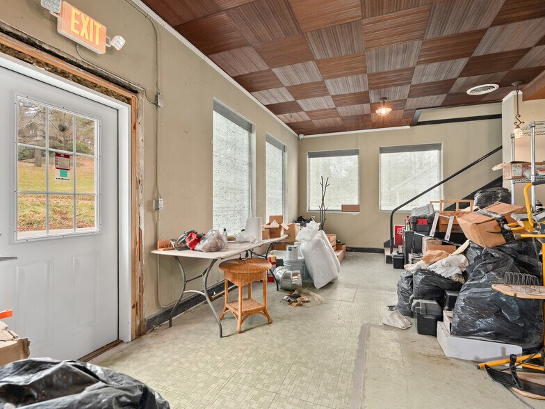 More Photos Of 595 N Main St, Waynesville General Retail For Sale