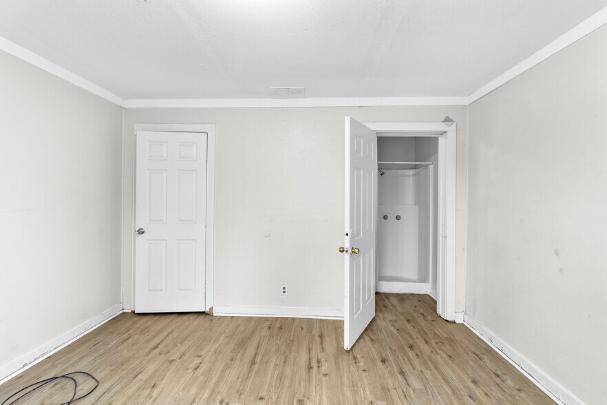 More Photos Of 31 Jackson Rd, Huntsville Apartments For Sale