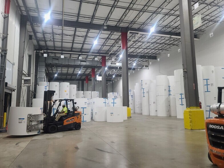 More Photos Of 741 Wellman Rd, Darlington Warehouse For Lease