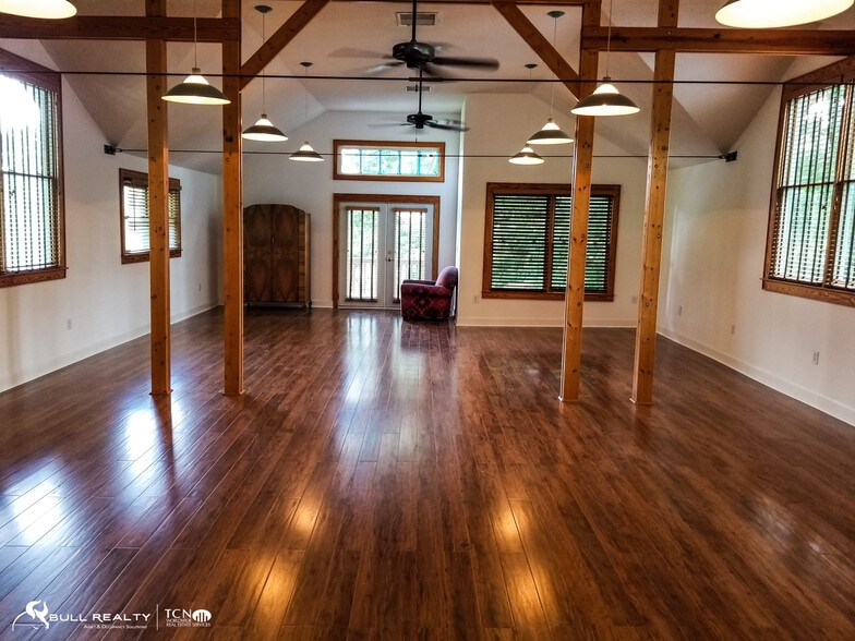 More Photos Of 1452 Carroll Dr Nw, Atlanta Office For Sale