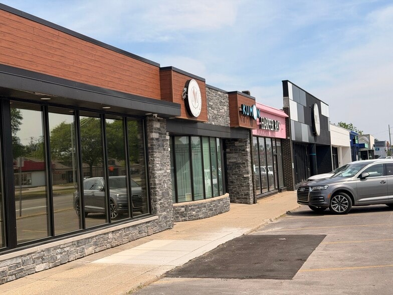 More Photos Of 28142 Woodward Ave, Royal Oak Storefront For Lease